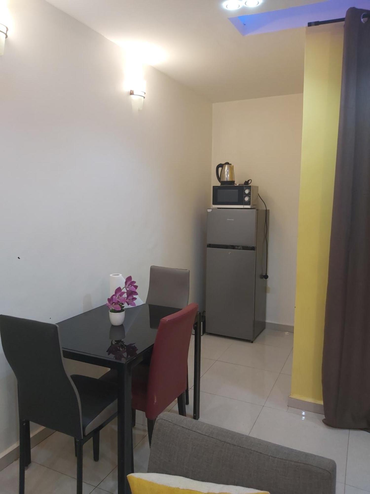 Hotel Appart B4U - Etoudi Yaoundé Extérieur photo