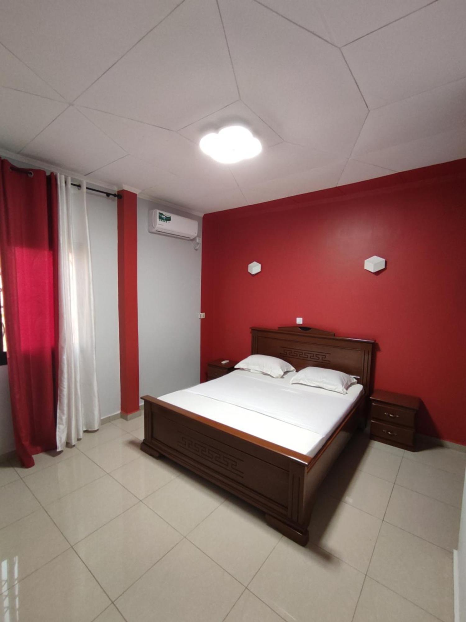 Hotel Appart B4U - Etoudi Yaoundé Extérieur photo