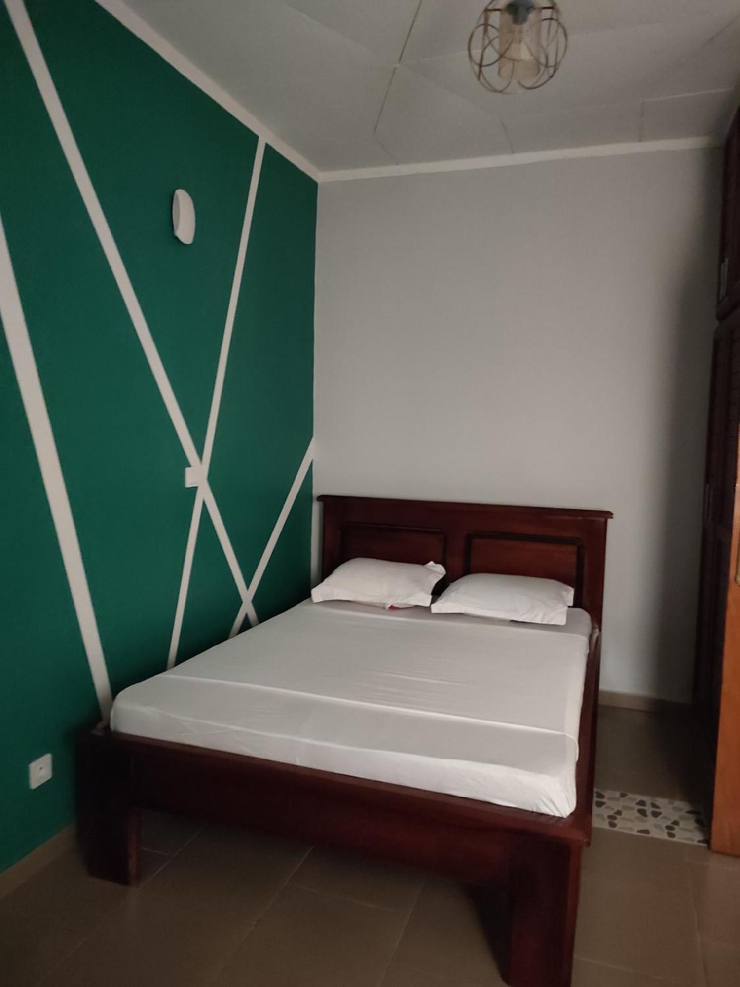 Hotel Appart B4U - Etoudi Yaoundé Extérieur photo